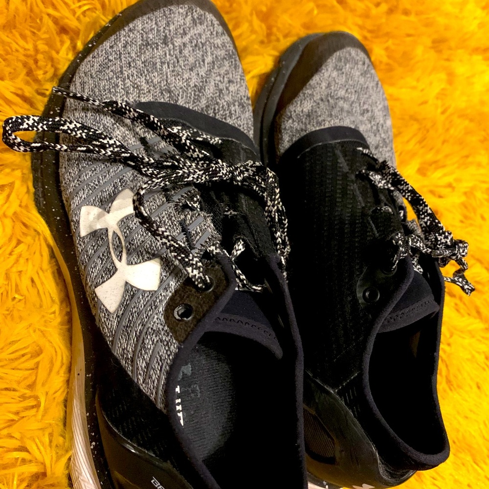 Under Armour Tennis Shoes